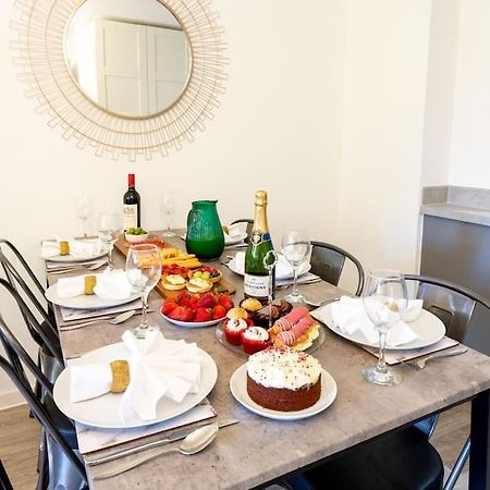 Waterside 2 Bed Apartment Taunton & Free Off Road Parking & Wifi Exterior foto